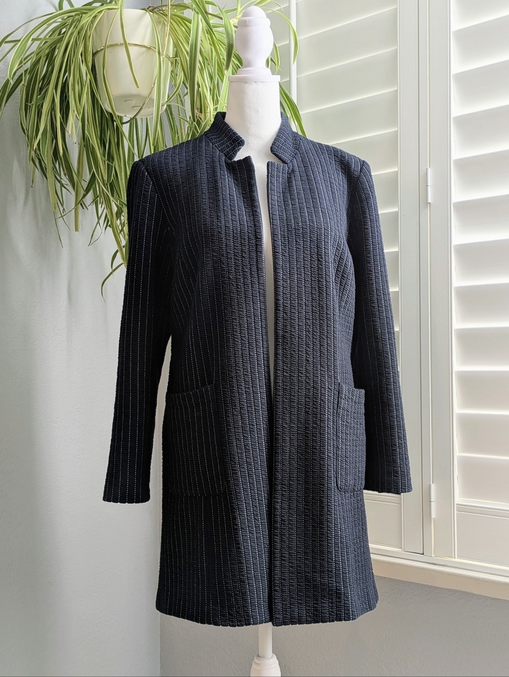 Chico's Textured Open-Front Longline Jacket in Navy Sz 1 (10)